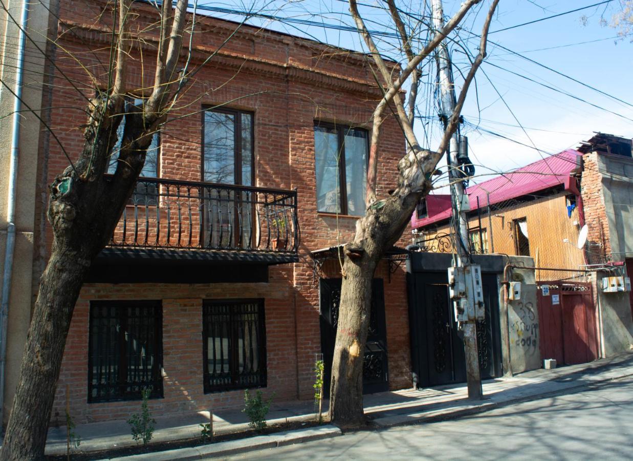 Sunflower Hotel Tbilisi Buitenkant foto
