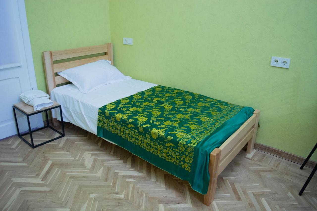 Sunflower Hotel Tbilisi Buitenkant foto