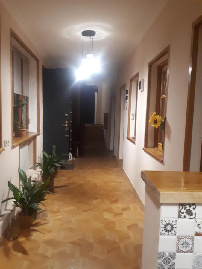 Sunflower Hotel Tbilisi Buitenkant foto