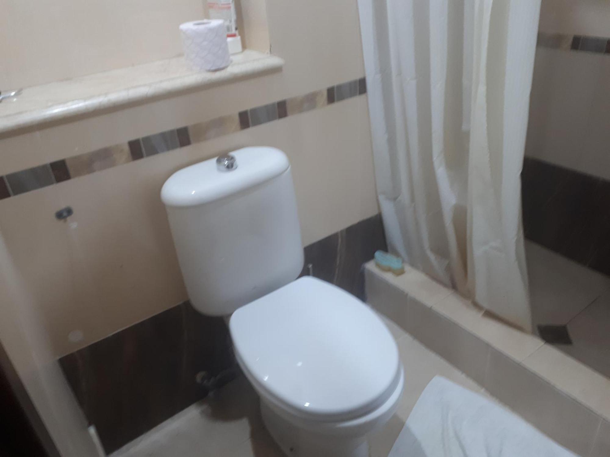 Sunflower Hotel Tbilisi Buitenkant foto